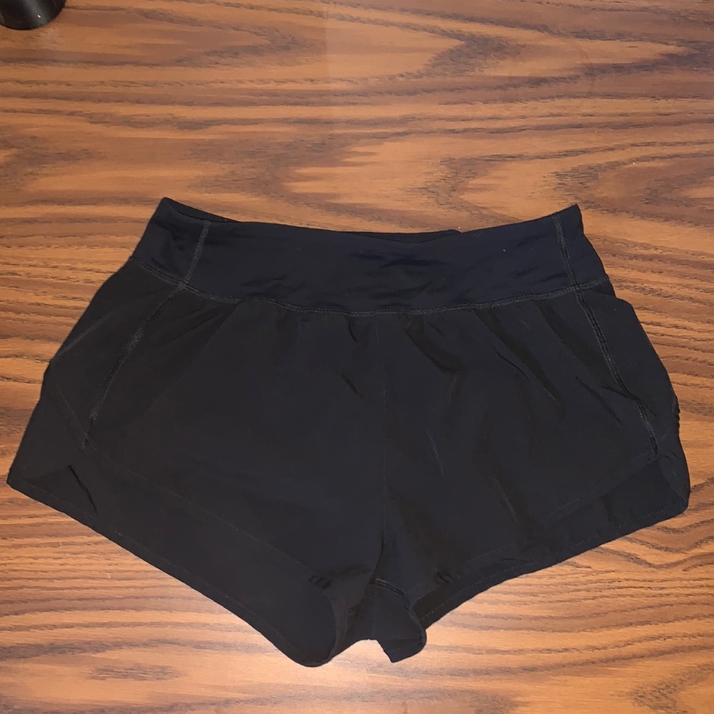 Look alike lululemon black shorts size M